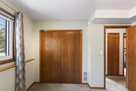 Bedroom - 4076 States Ave, Eagan, MN 55123 photo 8 of 8