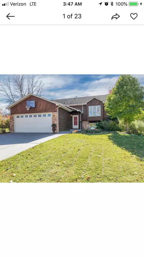 Exterior - 4076 States Ave, Eagan, MN 55123 photo 2 of 11