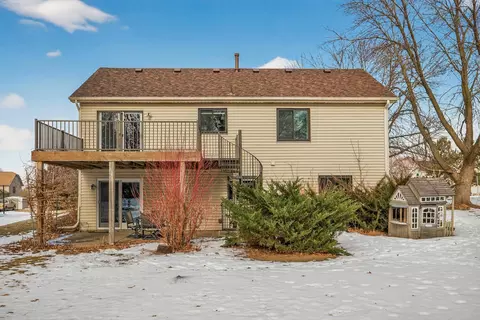 Exterior - 4076 States Ave, Eagan, MN 55123 photo 8 of 11