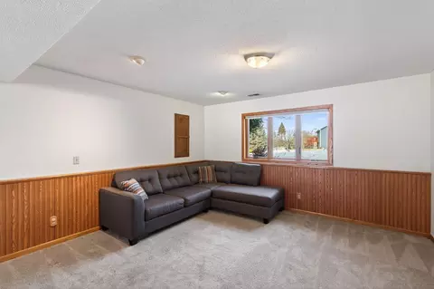 Living - 4076 States Ave, Eagan, MN 55123 photo 8 of 8