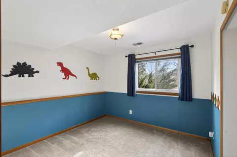 Bedroom - 4076 States Ave, Eagan, MN 55123 photo 5 of 8