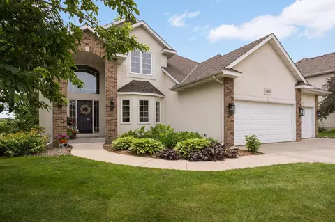 3055 Knollridge Dr NW, Prior Lake, MN 55372