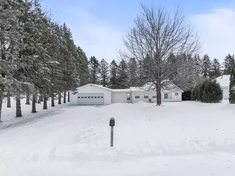 108 Harrison Ave SE, Racine, MN 55967 photo 2
