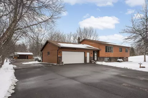 107 Lydia Rd, Jordan, MN 55352