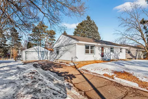 2216 Yellowstone Trl, Brooklyn Park, MN 55444