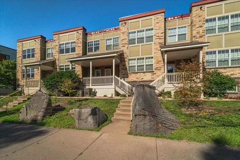 1440 Marshall St NE, Minneapolis, MN 55413