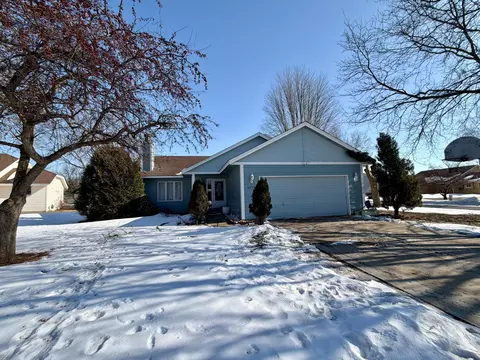 4275 155th Ct, Rosemount, MN 55068