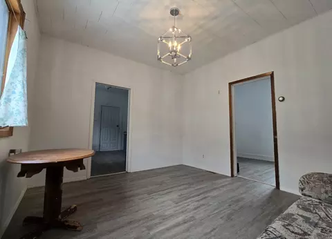 Living - 418 3rd St SW, Pipestone, MN 56164 photo 3 of 4