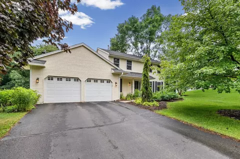 Exterior - 4094 Blueberry Ln, Eagan, MN 55123 photo 2 of 9