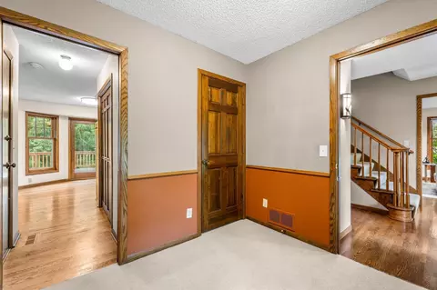 Entry Way - 4094 Blueberry Ln, Eagan, MN 55123 photo 2 of 3