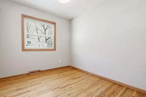 Bedroom - 2135 Cedar Ln, Mound, MN 55364 photo 5 of 5