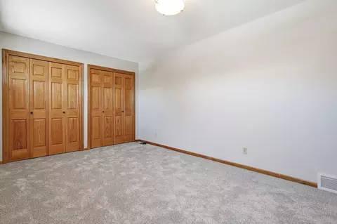 Bedroom - 2135 Cedar Ln, Mound, MN 55364 photo 4 of 5