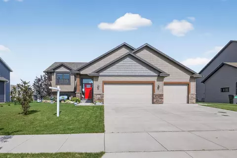2285 Orion St SW, Rochester, MN 55902
