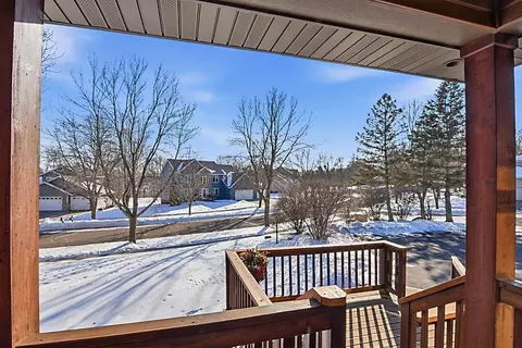 Exterior - 1605 26th St SE, Saint Cloud, MN 56304 photo 3 of 9