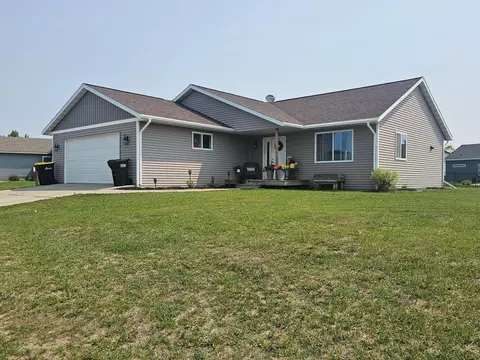 1218 8th Ave NW, Perham, MN 56573