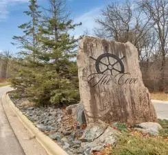 704 Captains Ct NW, Sauk Rapids, MN 56379
