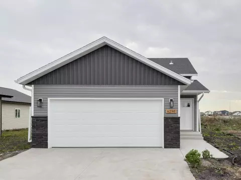 6290 87th Ave S, Horace, ND 58047