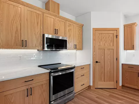 Kitchen - 1100 Slate St, Marshall, MN 56258 photo 3 of 5