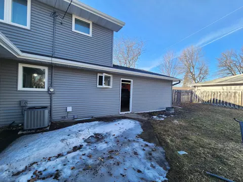 1814 Brookside Cir, Albert Lea, MN 56007 photo 5