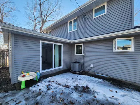 1814 Brookside Cir, Albert Lea, MN 56007 photo 4