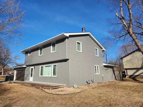 1814 Brookside Cir, Albert Lea, MN 56007 photo 3