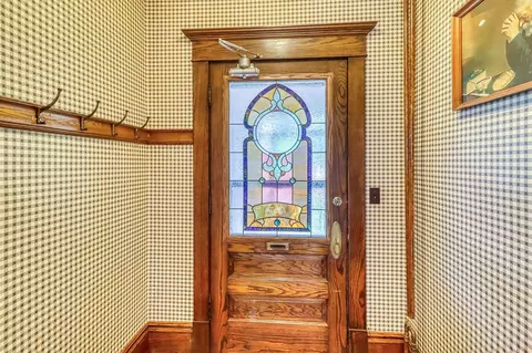 Entry Way - 1117 3rd Ave S, Fargo, ND 58103 photo 1 of 18