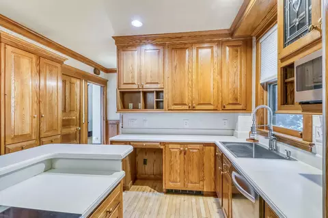 Kitchen - 1117 3rd Ave S, Fargo, ND 58103 photo 6 of 8