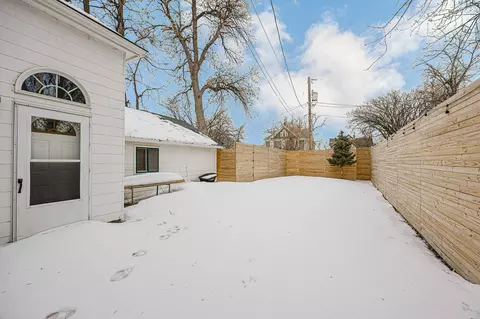 Exterior - 1117 3rd Ave S, Fargo, ND 58103 photo 7 of 11