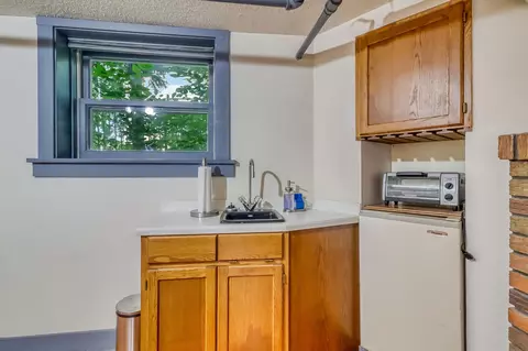 Kitchen - 1117 3rd Ave S, Fargo, ND 58103 photo 8 of 8
