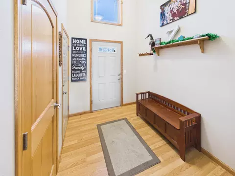 Entry Way - 3880 21st Ave S, Saint Cloud, MN 56301 photo 2 of 2