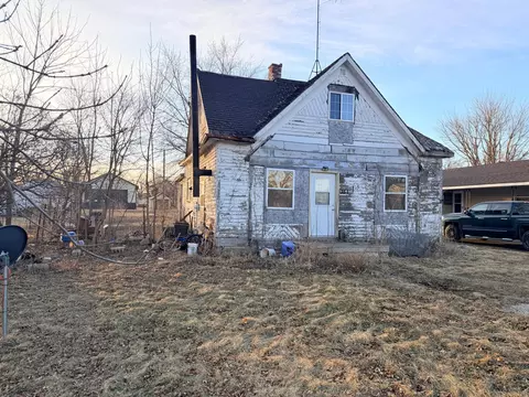 351 Hansen St, Iona, MN 56141