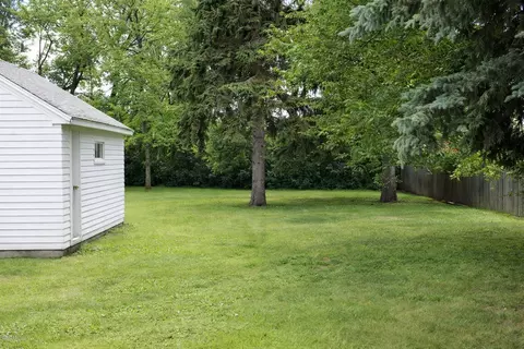 Exterior - 20 E Thorpe Ave, Ada, MN 56510 photo 4 of 7