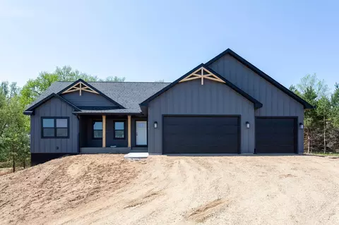 1982 57th St, Somerset, WI 54025