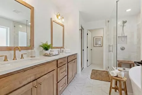 Bath - 7 Nn Heather Dr #PARCEL A, Shoreview, MN 55126 photo 1 of 3
