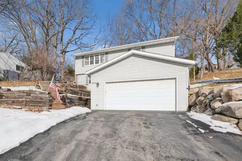 Exterior - 4812 Lanark Rd, Mound, MN 55364 photo 1 of 8