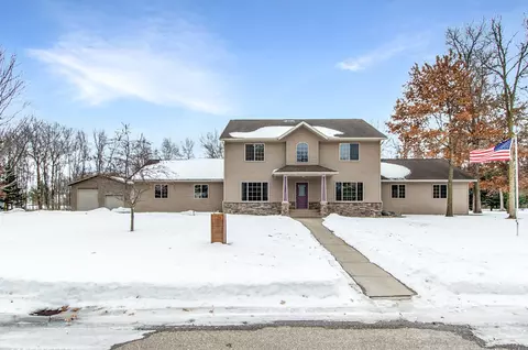 1211 Parkview Dr, Little Falls, MN 56345