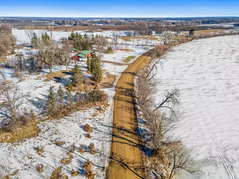 10485 Grunwald Ave SW, Howard Lake, MN 55349