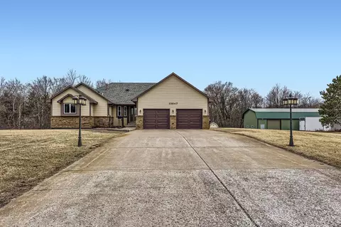 13847 Taconite St NE, Ham Lake, MN 55304