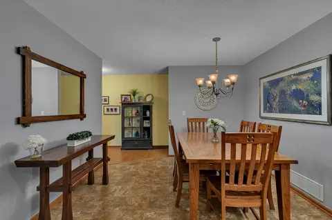 Dining - 2500 13th St S, Saint Cloud, MN 56301 photo 3 of 4