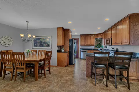 Dining - 2500 13th St S, Saint Cloud, MN 56301 photo 1 of 4