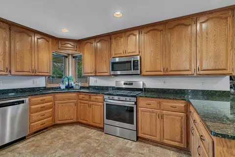 Kitchen - 2500 13th St S, Saint Cloud, MN 56301 photo 2 of 3