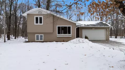 16850 Terrace Rd NE, Andover, MN 55304