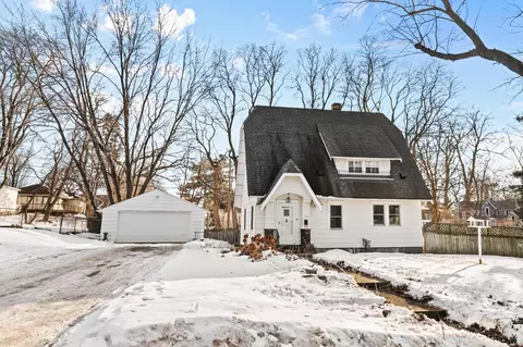 2714 9th Ave E, North Saint Paul, MN 55109