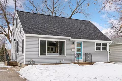 9015 Stanlen Rd, Saint Louis Park, MN 55426
