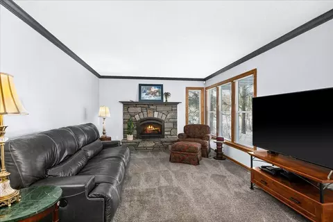 Living - 4016 W Arrowhead Rd, Duluth, MN 55811 photo 1 of 3