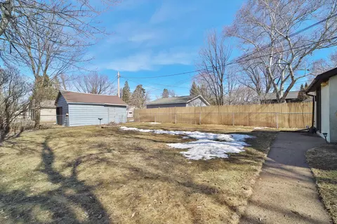 Exterior - 1201 K St NE, Brainerd, MN 56401 photo 5 of 7