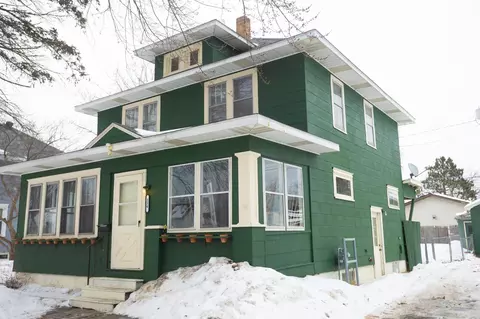334 8th St, Cloquet, MN 55720