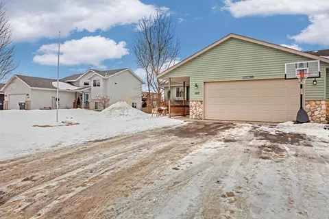 1107 9th St NE, Milaca, MN 56353