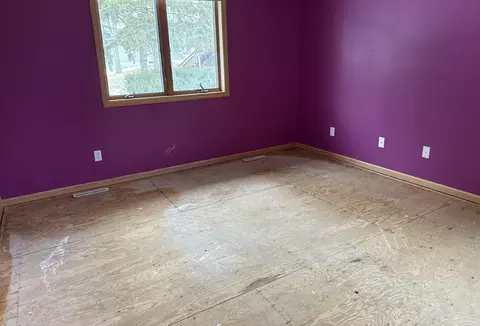 Bedroom - 28 Mitchell Dr, Faribault, MN 55021 photo 2 of 6