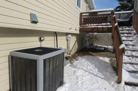 Exterior - 2922 23rd Ave S, Fargo, ND 58103 photo 6 of 10